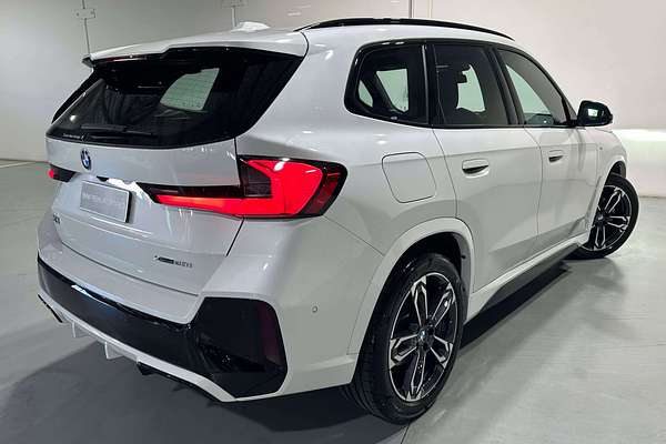 2023 BMW X1 xDrive20i M Sport U11