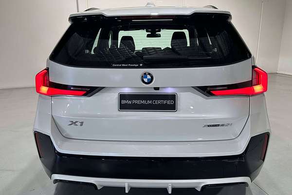 2023 BMW X1 xDrive20i M Sport U11