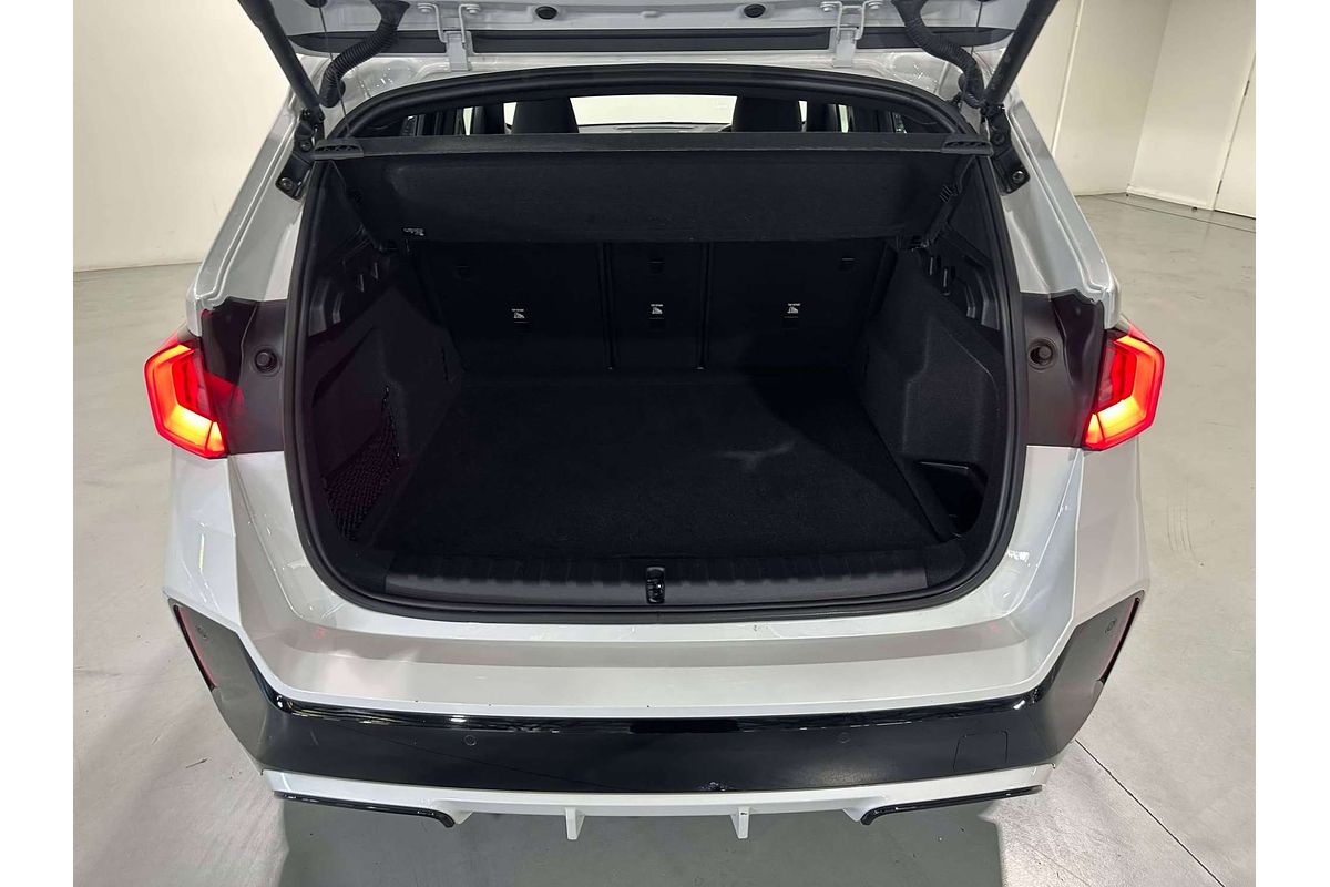 2023 BMW X1 xDrive20i M Sport U11