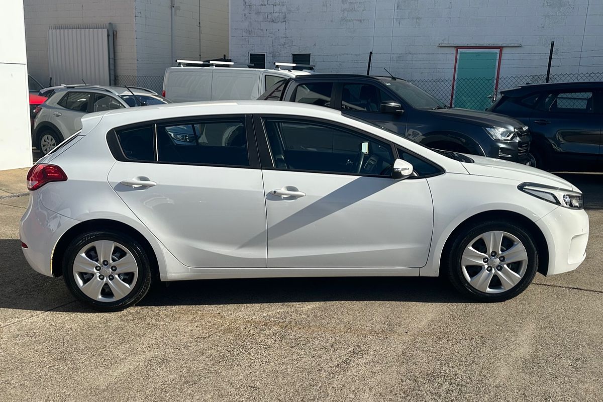 2017 Kia Cerato S YD