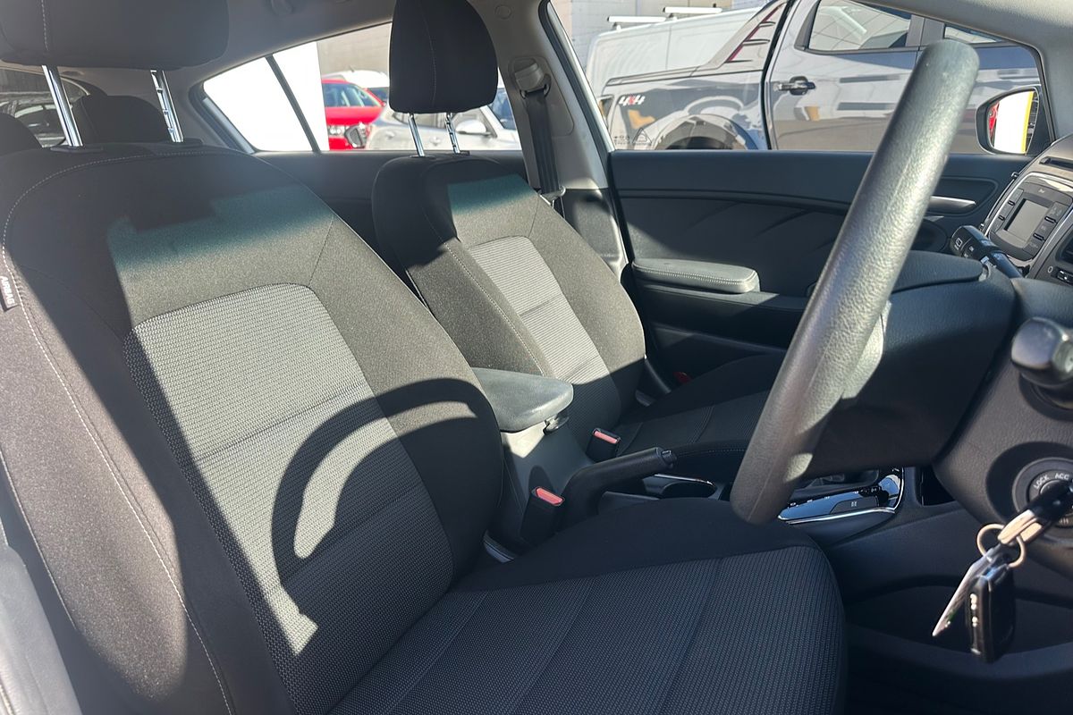 2017 Kia Cerato S YD