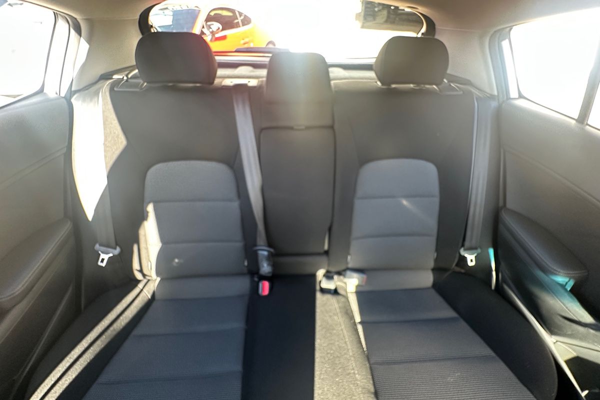 2017 Kia Cerato S YD