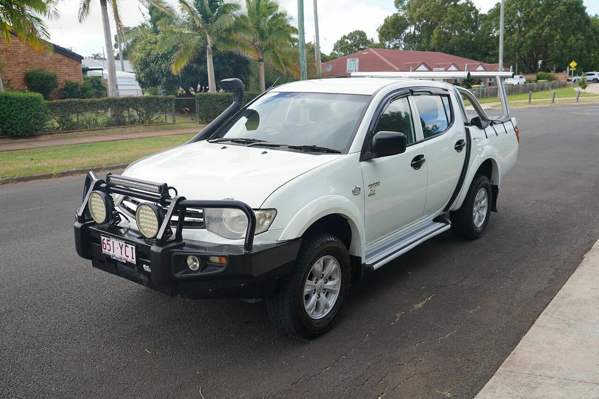 2010 Mitsubishi Triton GL-R (4x4) MN MY11 4X4