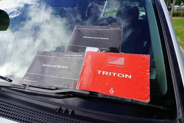 2010 Mitsubishi Triton GL-R (4x4) MN MY11 4X4