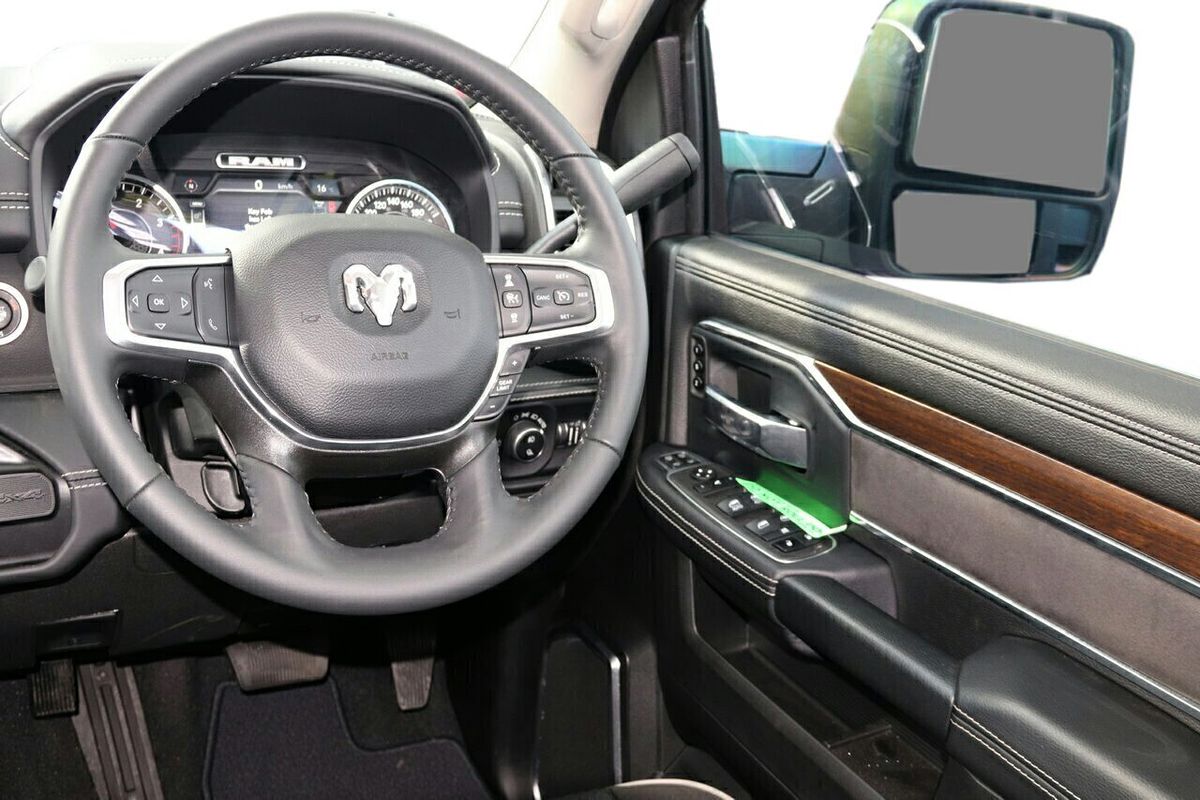 2024 RAM 2500 Laramie DJ 4X4
