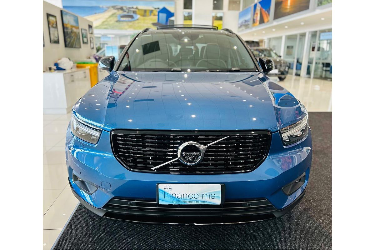 2019 Volvo XC40 T5 R-Design