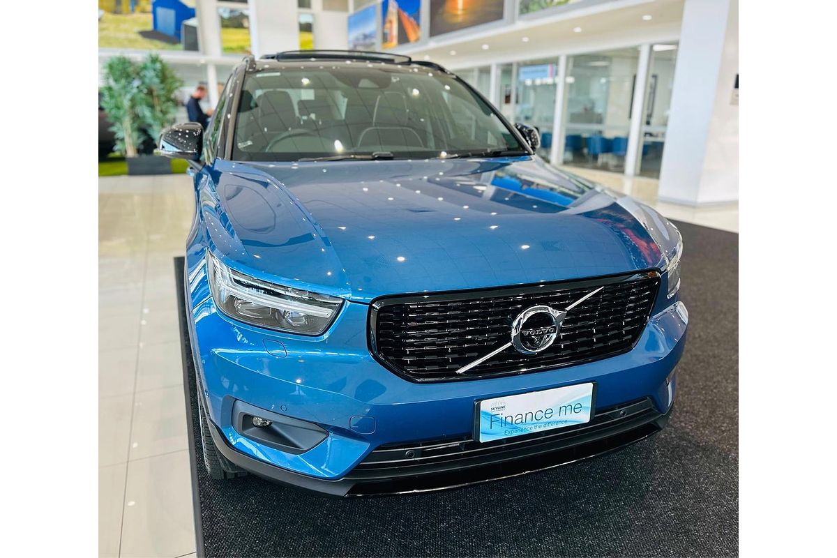 2019 Volvo XC40 T5 R-Design