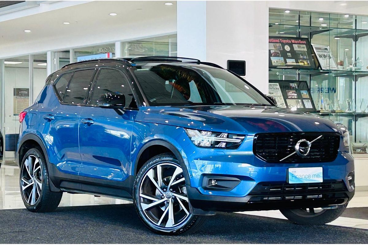 2019 Volvo XC40 T5 R-Design