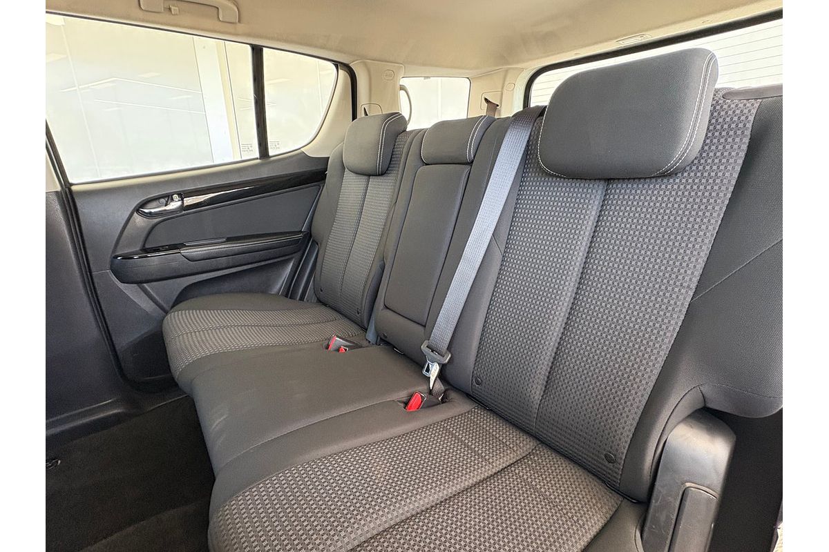 2019 Isuzu MU-X UC MY19