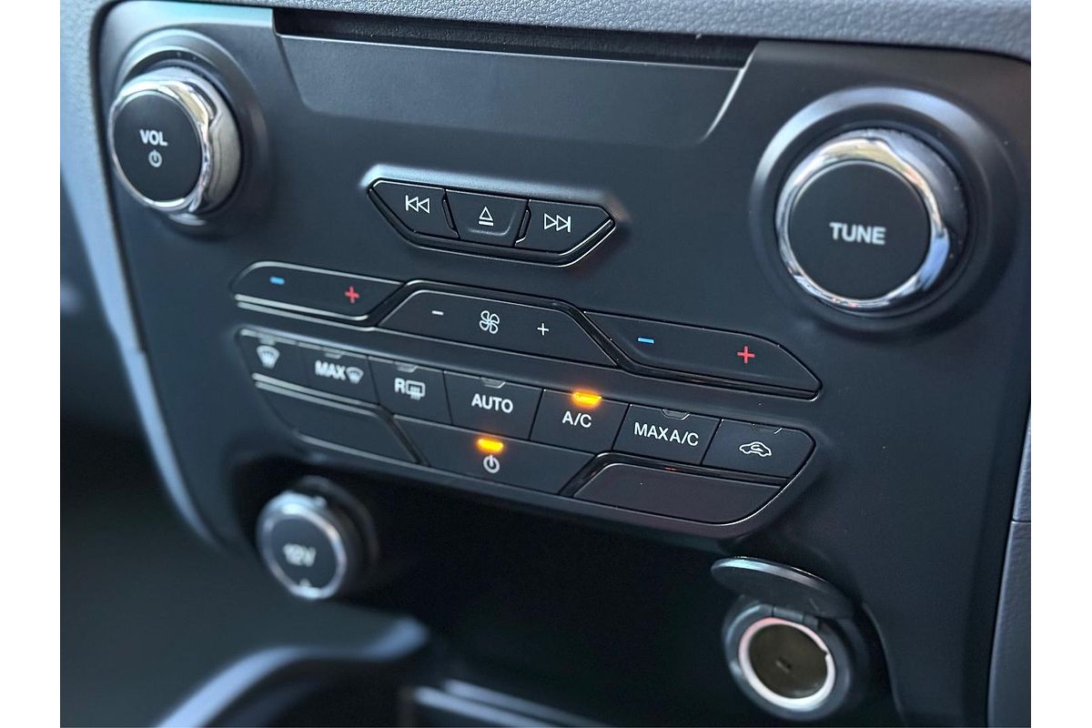 2018 Ford Everest Trend UA