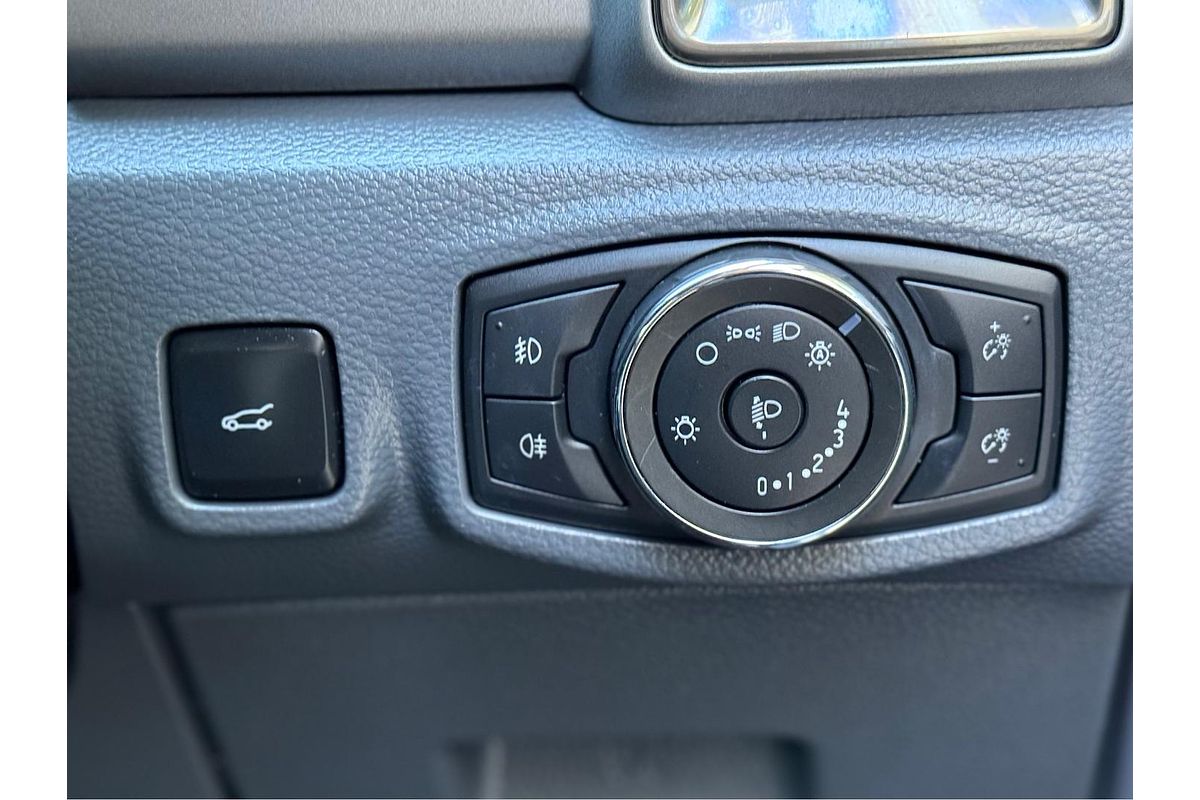 2018 Ford Everest Trend UA