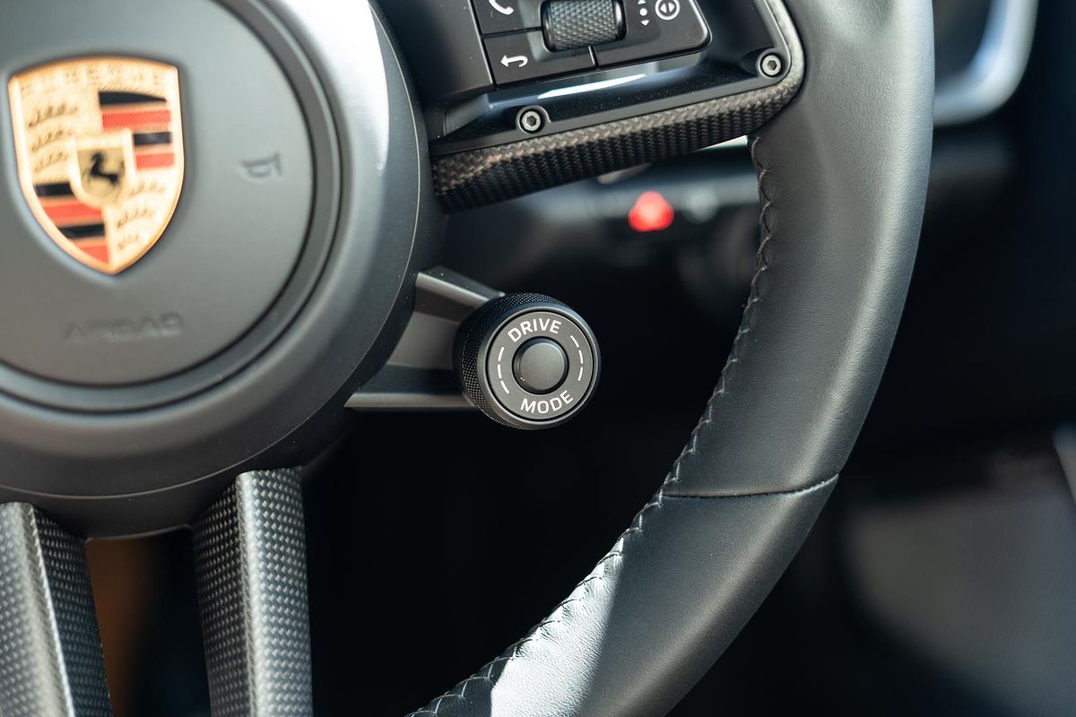 2022 Porsche 911 Turbo S 992