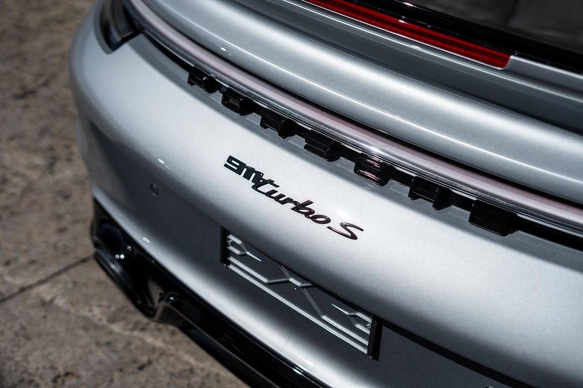 2022 Porsche 911 Turbo S 992