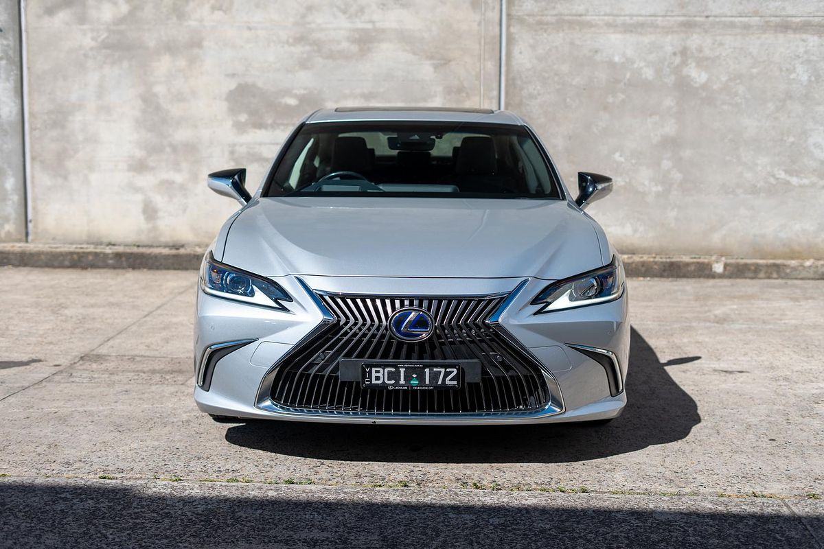 2019 Lexus ES ES300h Luxury AXZH10R