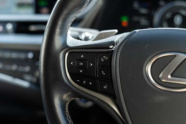 2019 Lexus ES ES300h Luxury AXZH10R