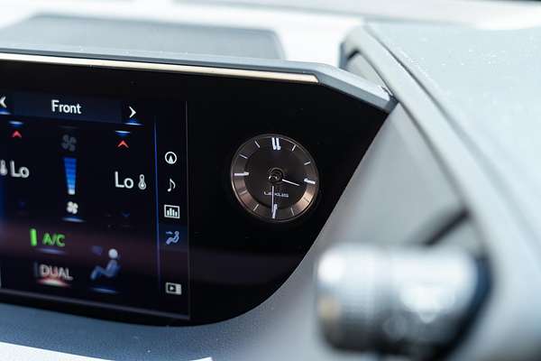 2019 Lexus ES ES300h Luxury AXZH10R