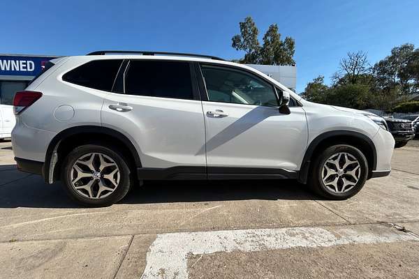 2019 Subaru Forester 2.5i S5