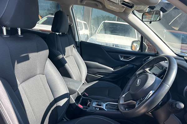 2019 Subaru Forester 2.5i S5
