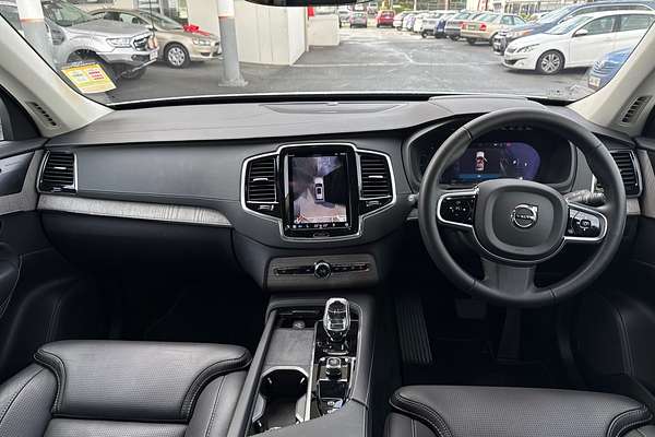 2023 Volvo XC90 Ultimate B6 Bright