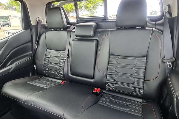 2023 Nissan Navara PRO-4X Warrior D23 4X4