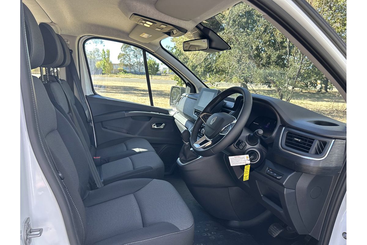 2025 Renault Trafic Crew Pro X82 LWB