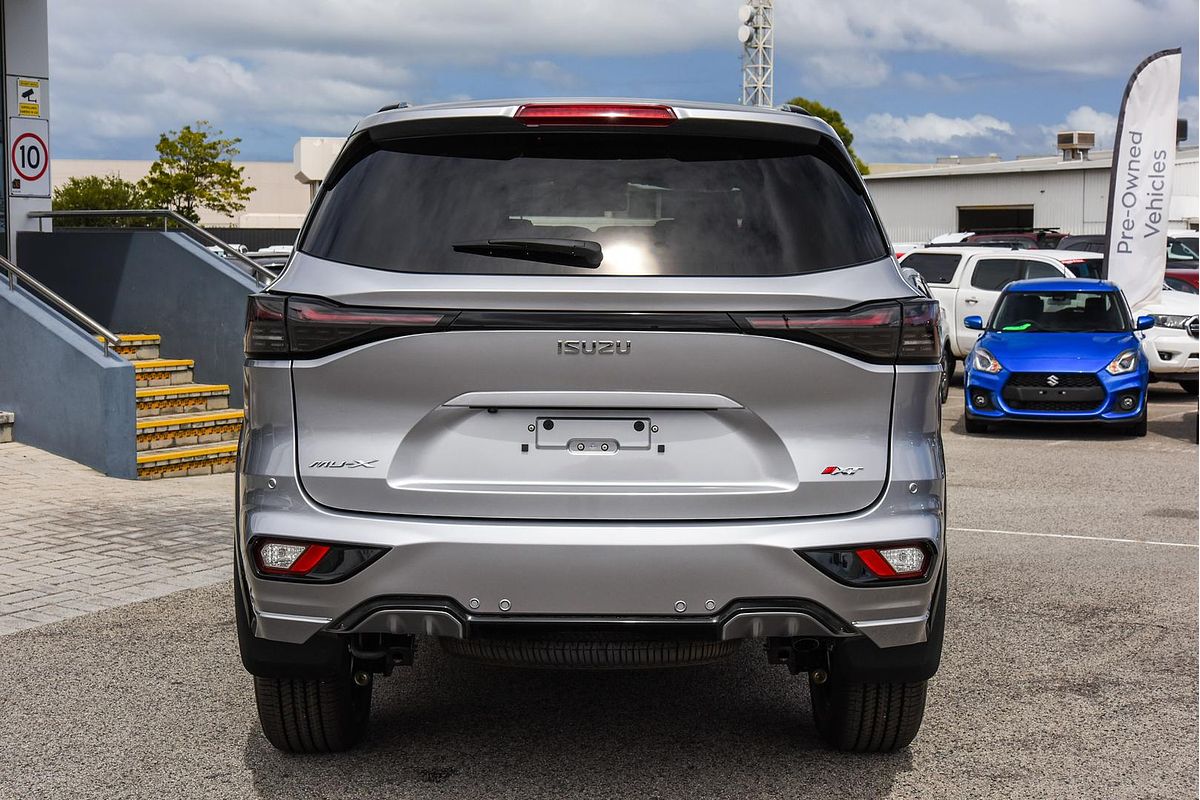 2025 Isuzu MU-X X-TERRAIN
