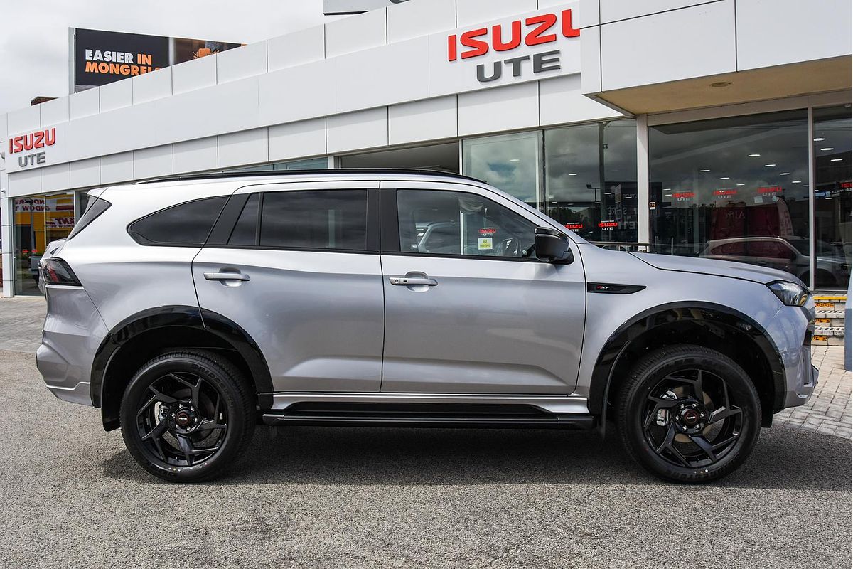 2025 Isuzu MU-X X-TERRAIN