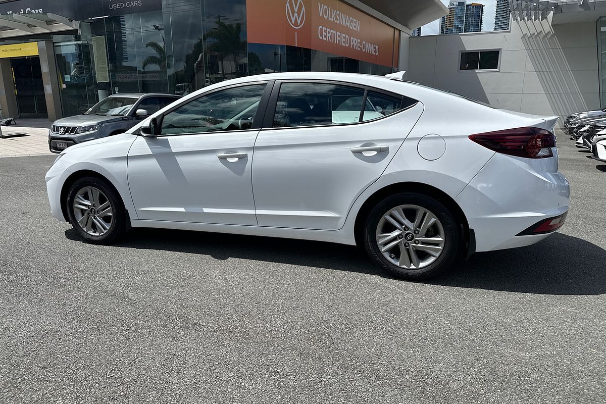 2019 Hyundai Elantra Active AD.2
