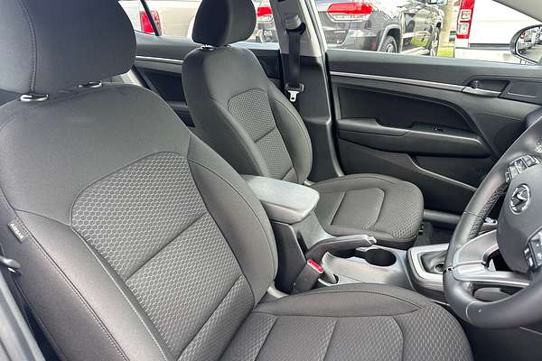 2019 Hyundai Elantra Active AD.2
