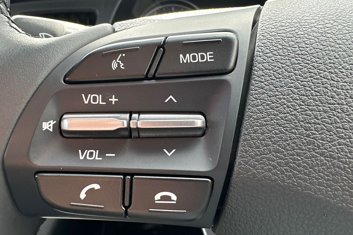2019 Hyundai Elantra Active AD.2