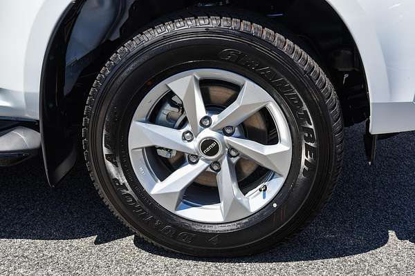 2025 Isuzu MU-X LS-M