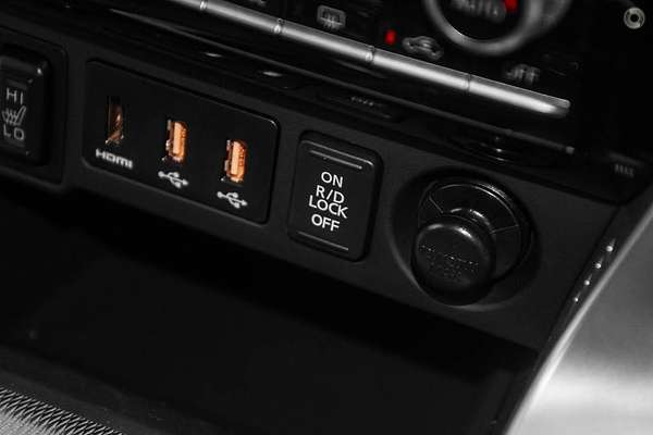 2024 Mitsubishi Pajero Sport Exceed QG