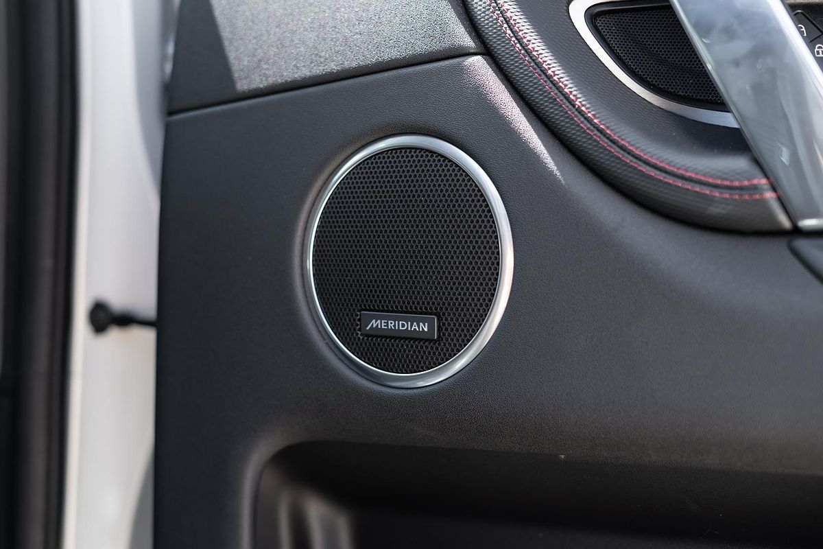 2023 Land Rover Discovery Sport P250 R-Dynamic SE L550