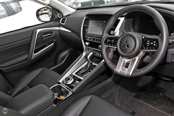2024 Mitsubishi Pajero Sport Exceed QG