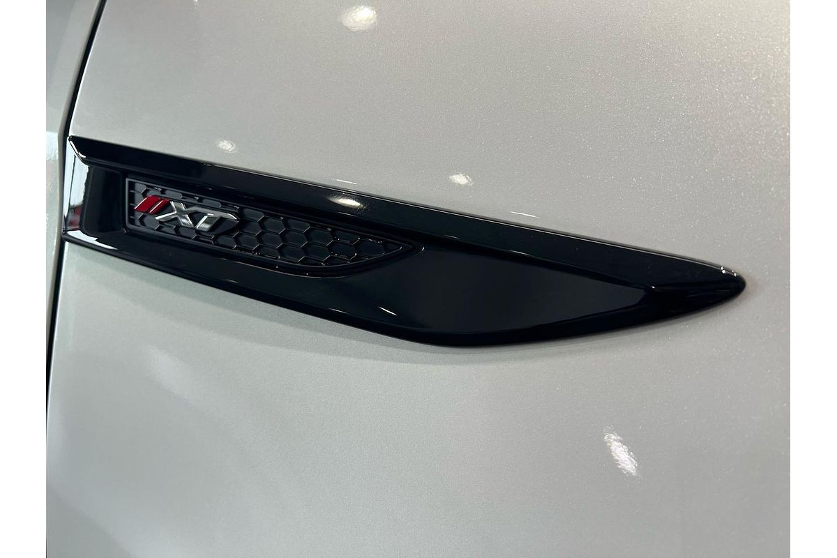 2025 Isuzu MU-X X-TERRAIN