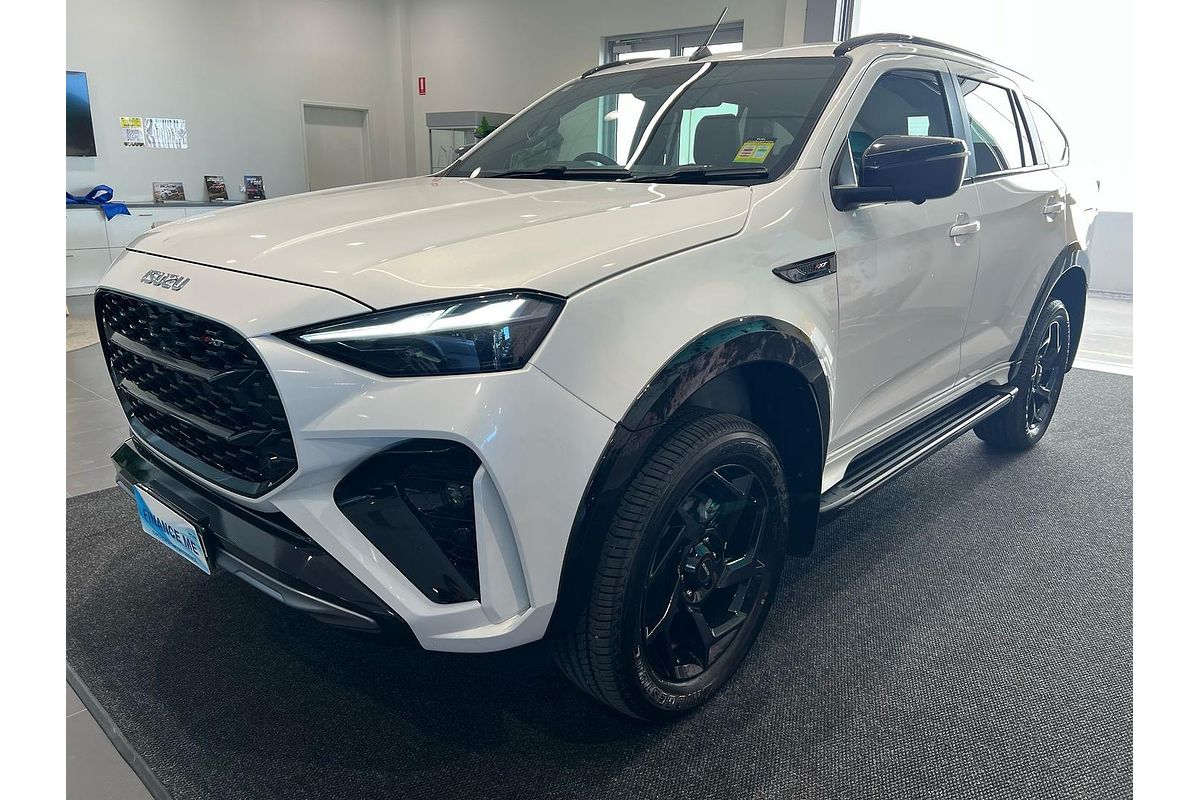 2025 Isuzu MU-X X-TERRAIN