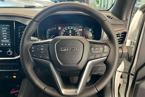 2025 Isuzu MU-X X-TERRAIN