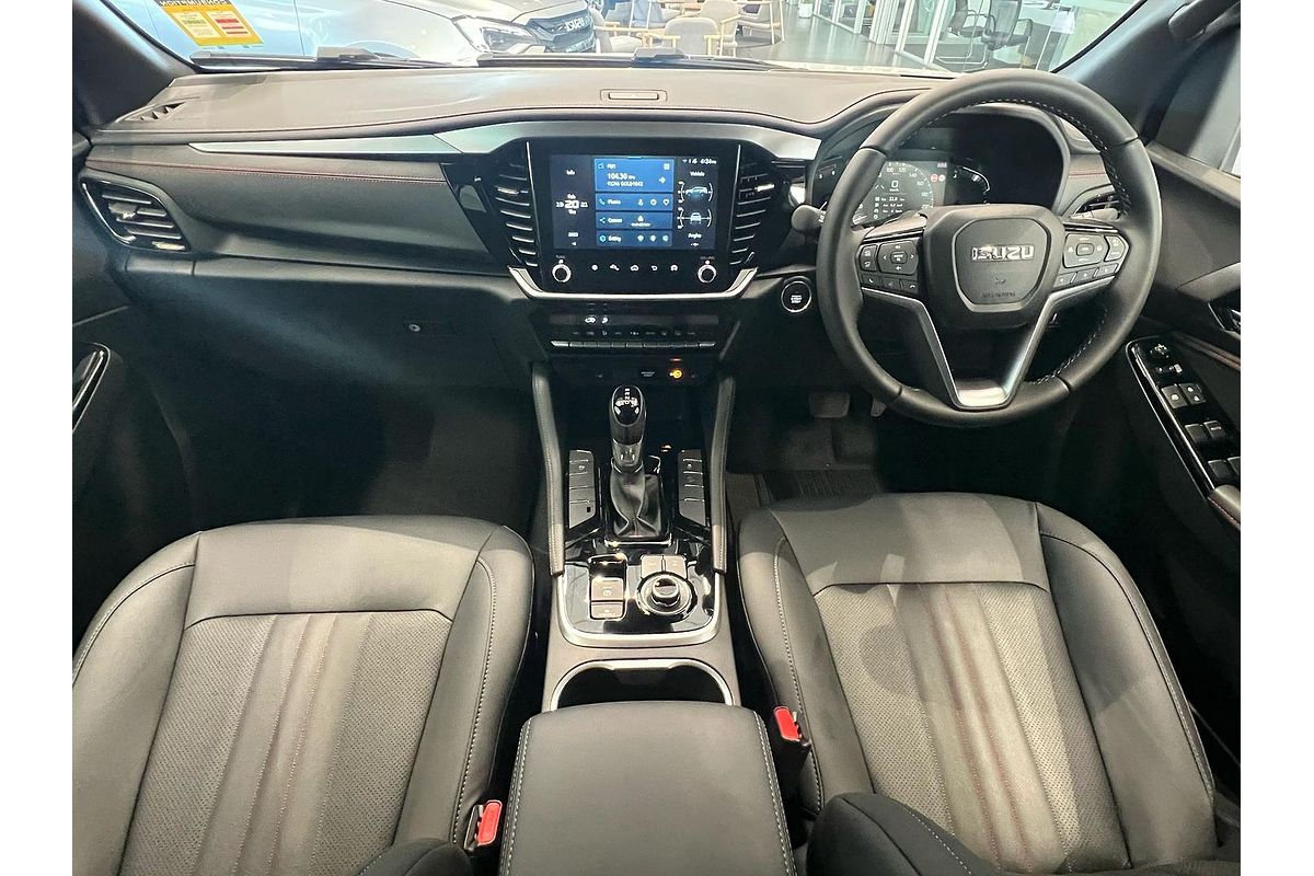 2025 Isuzu MU-X X-TERRAIN