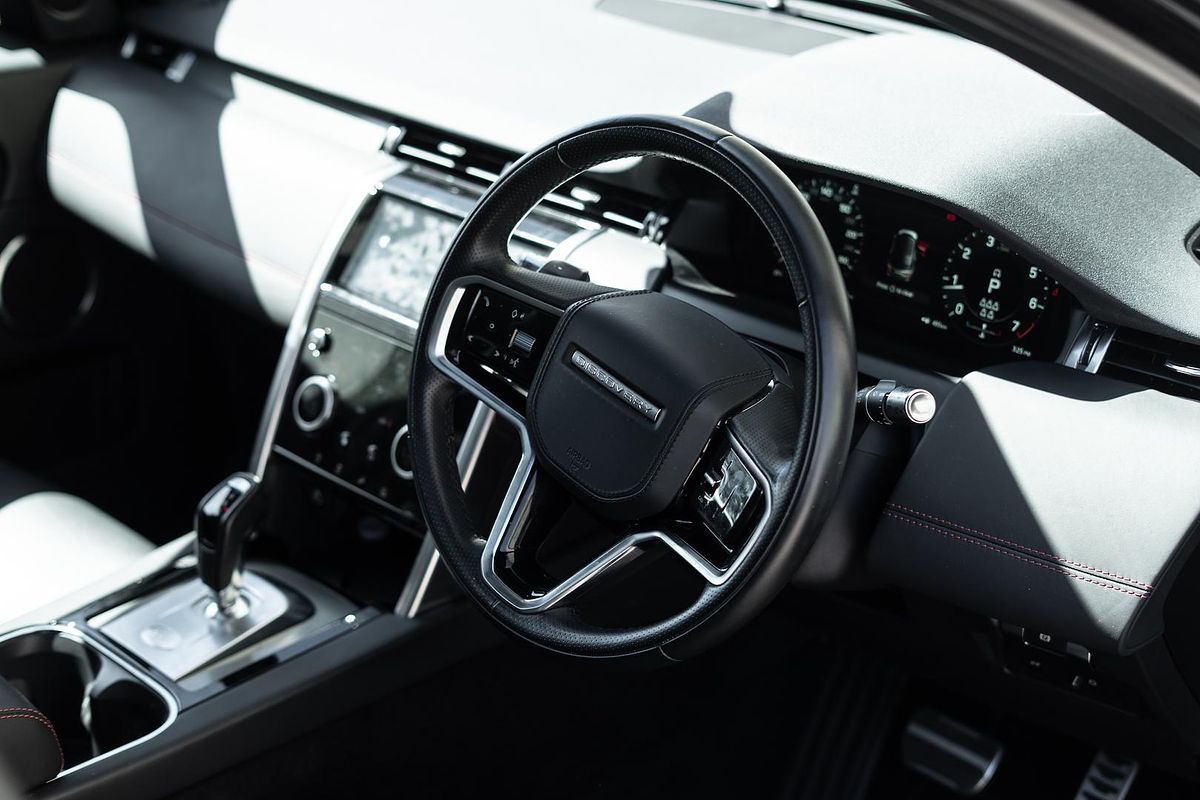 2022 Land Rover Discovery Sport P250 R-Dynamic HSE L550