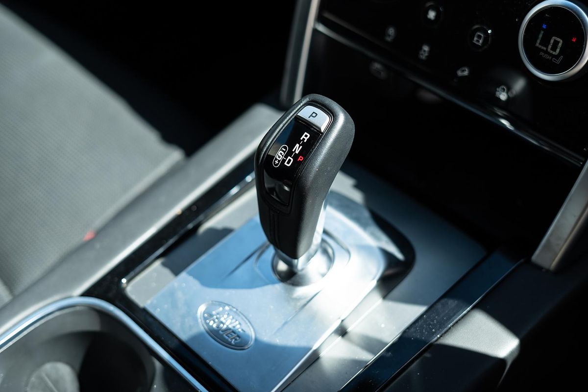 2022 Land Rover Discovery Sport P250 R-Dynamic HSE L550