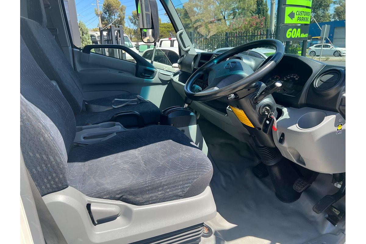2017 Hino 300 Series 616  4x2