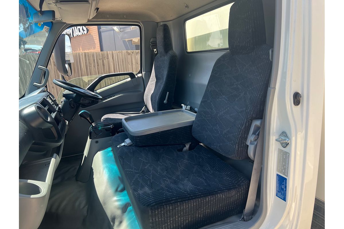 2017 Hino 300 Series 616  4x2