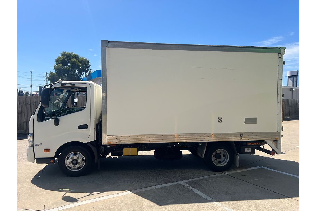 2017 Hino 300 Series 616  4x2