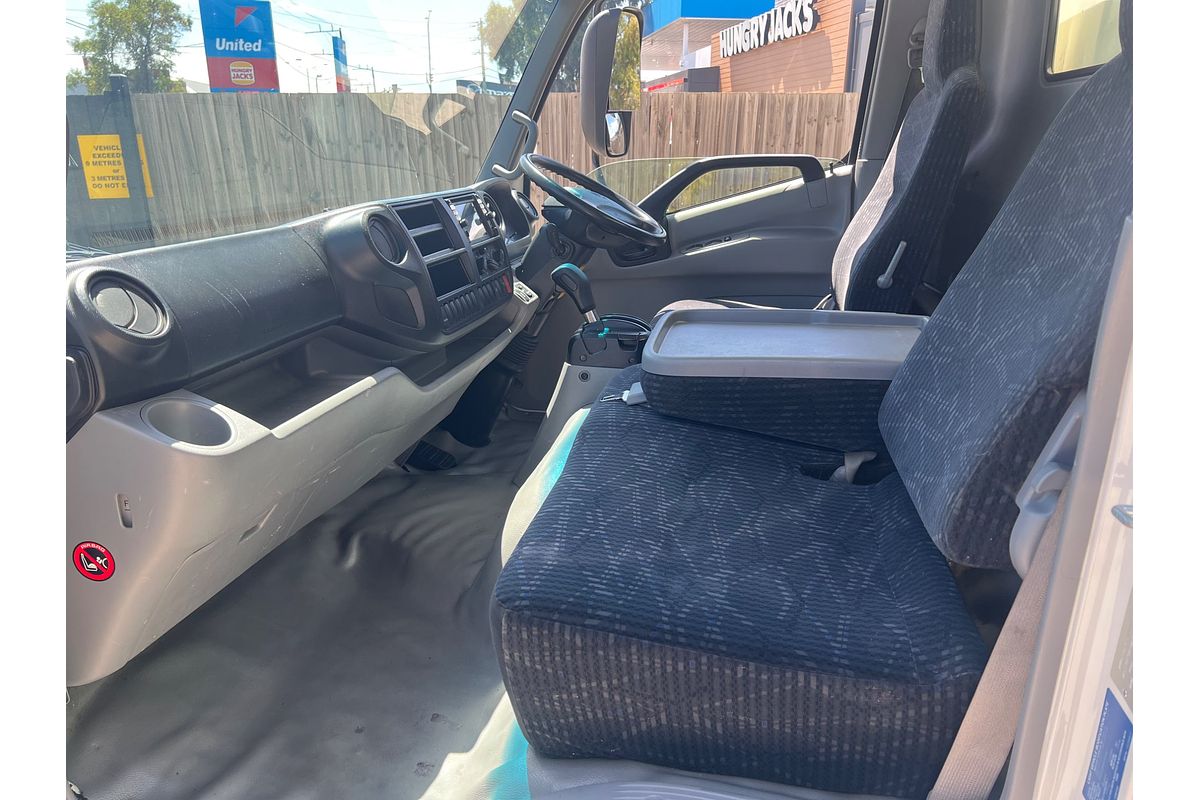 2017 Hino 300 Series 616  4x2