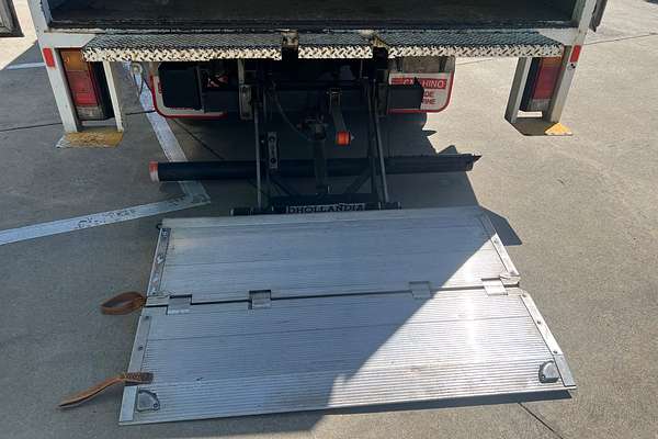 2017 Hino 300 Series 616  4x2