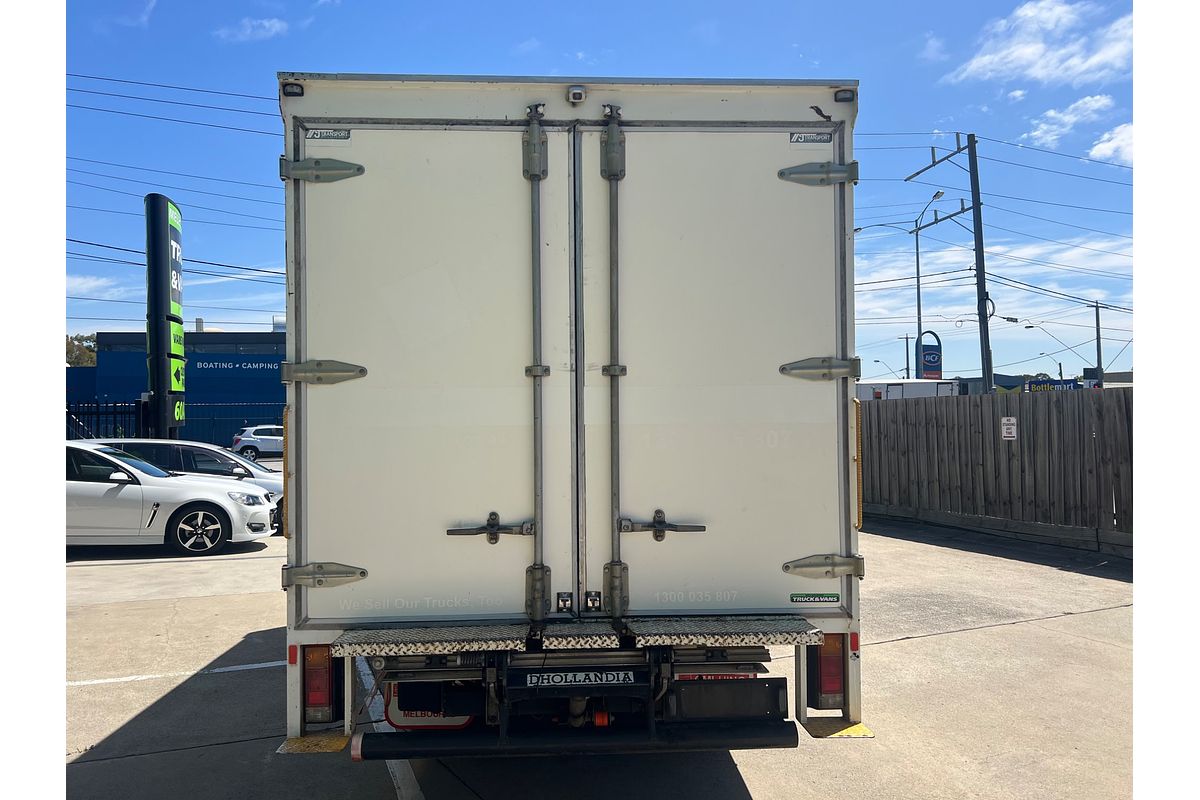 2017 Hino 300 Series 616  4x2