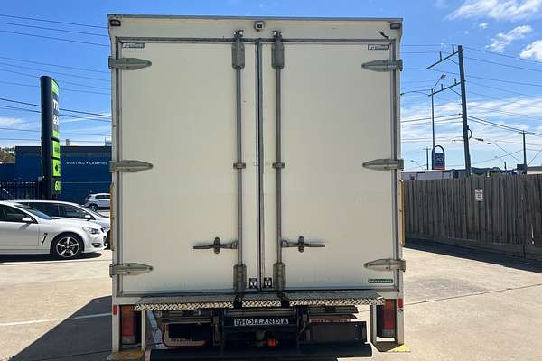 2017 Hino 300 Series 616  4x2
