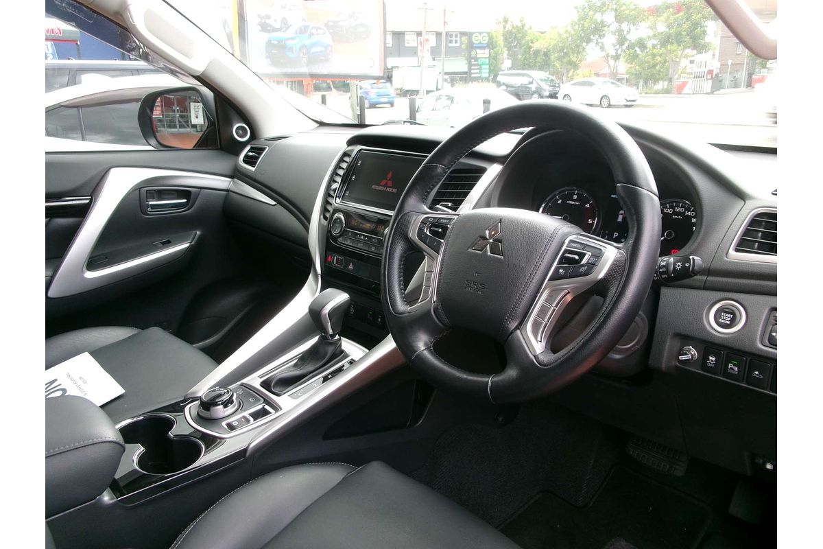 2017 Mitsubishi Pajero Sport Exceed QE
