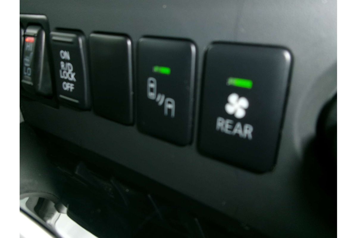 2017 Mitsubishi Pajero Sport Exceed QE