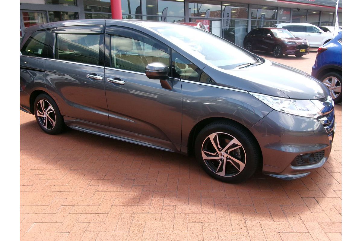 2016 Honda Odyssey VTi-L 5th Gen